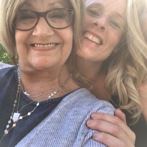 Meet your Posher, Lynn